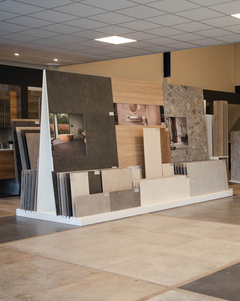 Tegelvloeren syro stone showroom